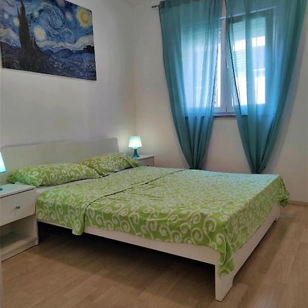 Apartman Kamenjak Premantura Buitenkant foto